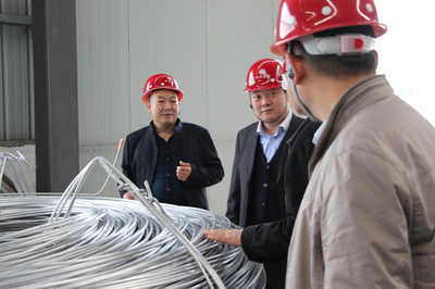 攜手共創(chuàng)未來 中國航天科技集團(tuán)領(lǐng)導(dǎo)蒞臨亞日集團(tuán)考察，共探電氣科技新篇章